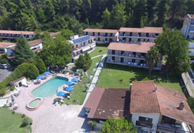 Нощувка на база Закуска и вечеря в Jenny Hotel 3*, Сивири, Халкидики - Снимка