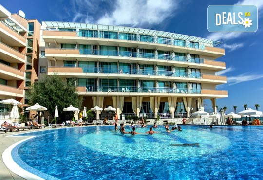 Хотел Зорница Сендс 5* - снимка - 1