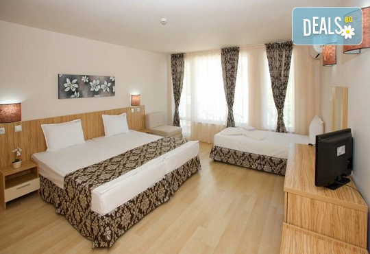 Хотел Карлово 3* - снимка - 5