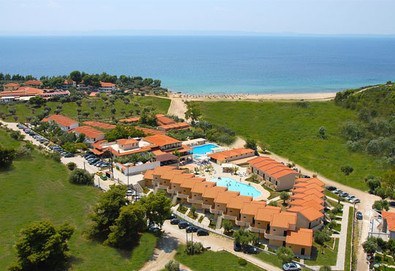 Нощувка на база All inclusive в Village Mare 4*, Метаморфоси, Халкидики - Снимка