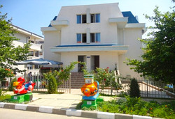 Къща за гости Дейзи - Снимка