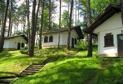 Хотелски комплекс Бръшлян - Снимка