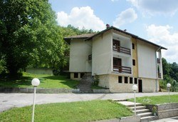 Хотел Черни Вит - Снимка