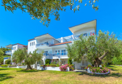 Нощувка на база Само стая,Закуска и вечеря,All inclusive в Faros Apartments 0*, Посиди, Халкидики - Снимка