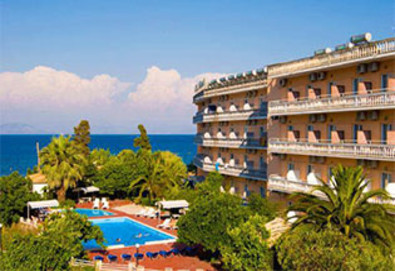 Нощувка на база Закуска,Закуска и вечеря в Potamaki Beach Hotel 3*, Бенитес, о. Корфу - Снимка