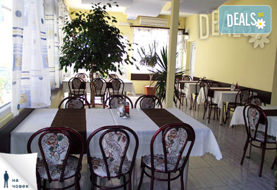 Семеен хотел Галактик 2* - снимка - 13