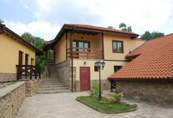 Хотелски комплекс Валди Хил - Снимка