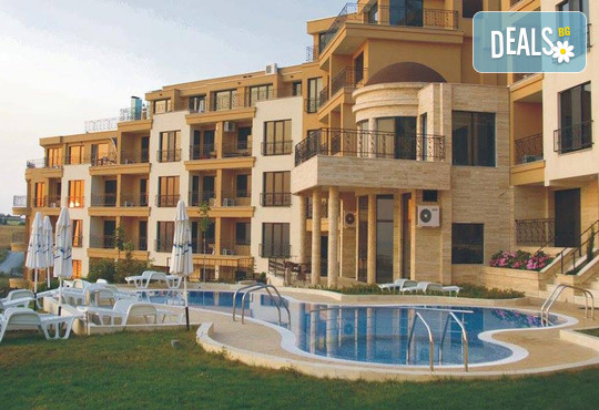 Апартхотел Лозенец ВИП Хоумс 360 4* - снимка - 1