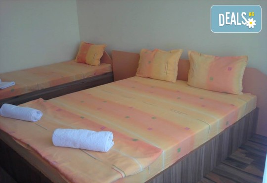 Хотел Денз - снимка - 10