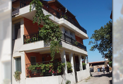 Къща за гости Маяк - Снимка