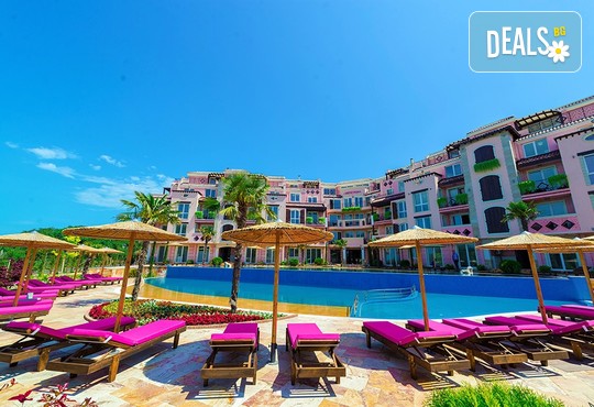 Апартхотел Свети Йоан 3* - снимка - 1