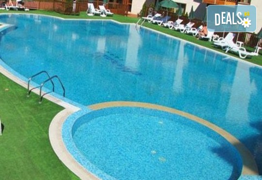 Апартхотел Еделвайс Инн 3* - снимка - 6