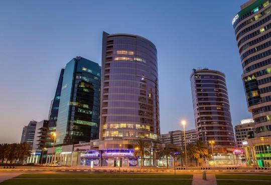 Pearl Park Inn (ex. Park Inn By Radisson Al Rigga) 4* - снимка - 1