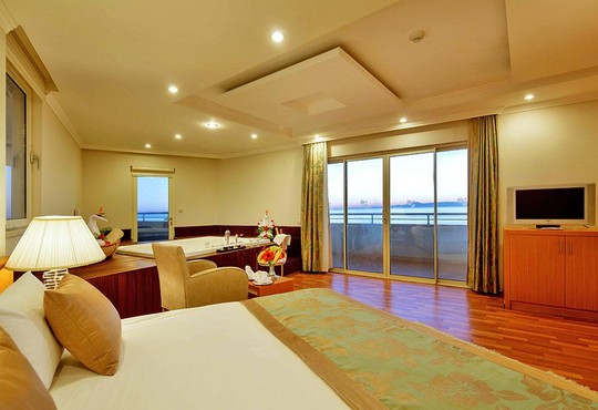 Crystal Admiral Resort Suites & Spa 5* - снимка - 7