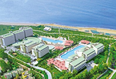 Самолетна почивка в Турция! 7 нощувки на човек на база All inclusive във Von Resort Golden Coast 5*, Сиде, Турска ривиера с двупосочен чартърен полет от Варна - Снимка