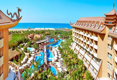 Самолетна почивка в Турция! 7 нощувки на човек на база All inclusive в Royal Dragon Hotel 5*, Сиде, Турска ривиера с двупосочен чартърен полет от Варна - Снимка