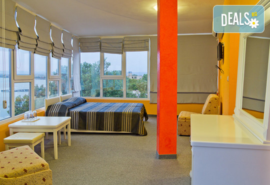 Хотел Парос 3* - снимка - 7