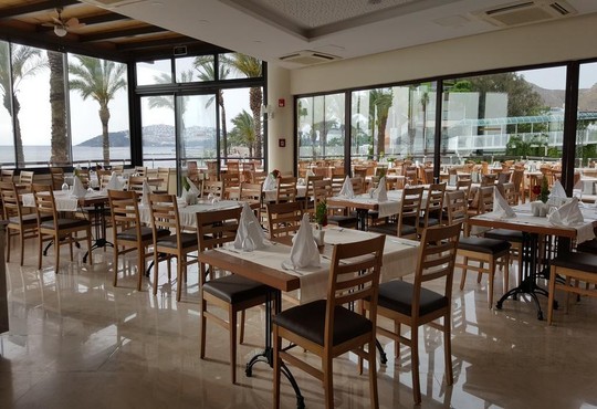 Sundance Resort Hotel 5* - снимка - 8