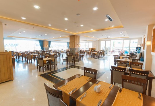 L'oceanica Beach Resort Hotel 5* - снимка - 18