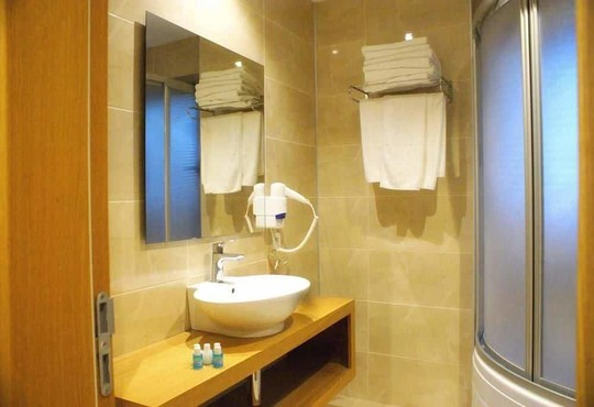 Breeze Beach Hotel 4* - снимка - 7