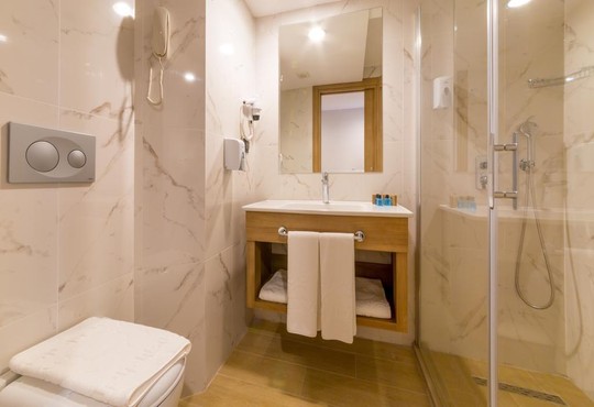 Julian Marmaris 4* - снимка - 8