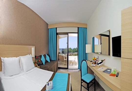 Grand Prestige Hotel & Spa 5* - снимка - 2