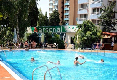 Last Minute! На първа линия! Лятна почивка в Хотел Арсенал 2*, Несебър. Нощувка на база All Inclusivе, басейн, стрийт фитнес, безплатно за дете до 5.99 г. - Снимка