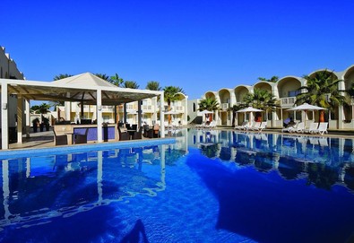 Самолетна почивка в Египет! 7 нощувки на човек на база All inclusive в Reef Oasis Beach Resort 5*, Шарм Ел Шейх, Червено Море с двупосочен чартърен полет от София - Снимка