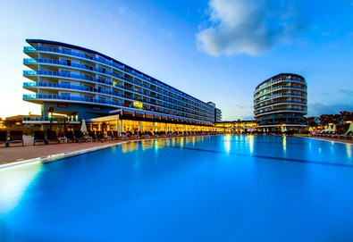 Самолетна почивка в Турция! 7 нощувки на човек на база All inclusive в Eftalia Marin Resort 5*, Анталия, Турска ривиера с двупосочен чартърен полет от Пловдив - Снимка