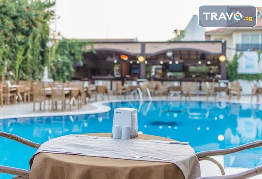 Grand Faros Hotel 3* - снимка - 8