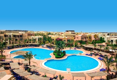 Самолетна почивка в Египет! 7 нощувки на човек на база All inclusive в Jaz Makadi Saraya 5*, Хургада, Червено Море с двупосочен чартърен полет от София - Снимка