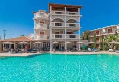 2+ нощувки на човек на база Закуска и вечеря в Plaza Pallas 3*, Циливи, Ionian Islands - Снимка